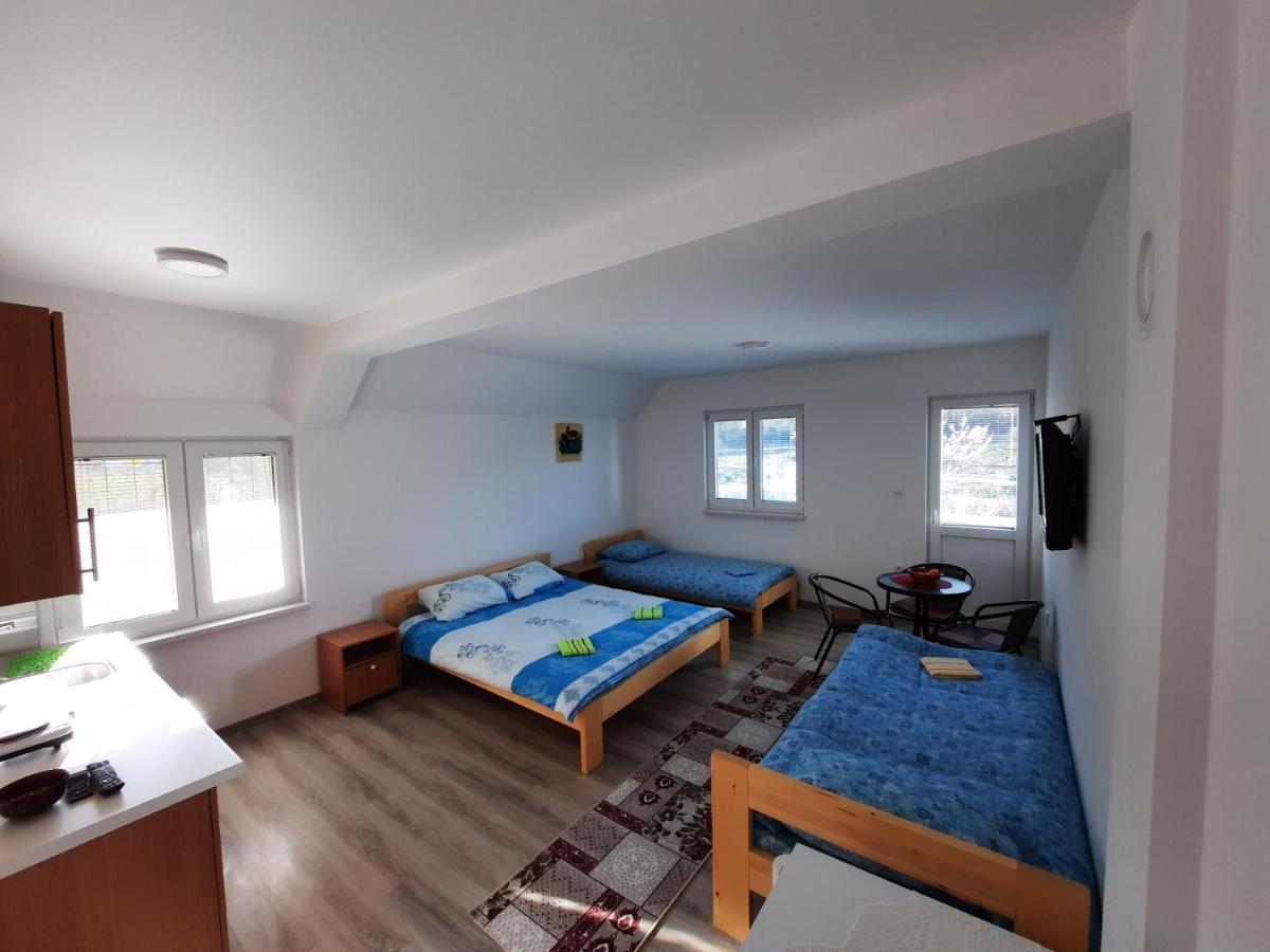 Apartmani Vila Na Drini Фоча Екстер'єр фото